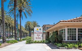 Anaheim Islander Inn And Suites Near Park And Convention Center